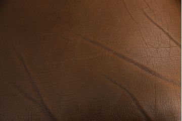 イギリスビンテージ　本革　重厚感のある佇まいが魅力的なウイングバックソファ(ウィングバック、チェスターフィールドソファ、アームソファ、一人掛けソファ、レザーソファ、ヴィンテージ)(R-061709)