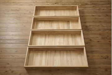 中古　美品　大阪泉州桐箪笥　特注　汚れが付きにくいメラミン化粧板を使った総桐箪笥(総桐たんす、胴丸、和たんす、和タンス、衣装箪笥、和服箪笥、着物箪笥、引き出し)(R-061717)