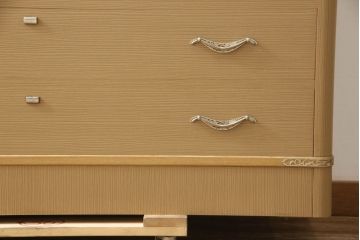 中古　美品　大阪泉州桐箪笥　特注　汚れが付きにくいメラミン化粧板を使った総桐箪笥(総桐たんす、胴丸、和たんす、和タンス、衣装箪笥、和服箪笥、着物箪笥、引き出し)(R-061717)