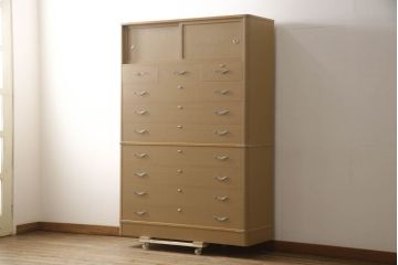 中古　美品　大阪泉州桐箪笥　特注　汚れが付きにくいメラミン化粧板を使った総桐箪笥(総桐たんす、和たんす、和タンス、収納箪笥、衣装箪笥、チェスト、引き出し、バラ売り可能)(R-061718)