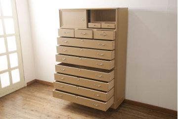 中古　美品　大阪泉州桐箪笥　特注　汚れが付きにくいメラミン化粧板を使った総桐箪笥(総桐たんす、和たんす、和タンス、収納箪笥、衣装箪笥、チェスト、引き出し、バラ売り可能)(R-061718)