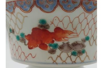 江戸期　伊万里　盃　色絵　杯洗(盃洗)　金彩　優雅に泳ぐ金魚が愛らしい高台皿(和食器、フルーツ皿)(R-061723)
