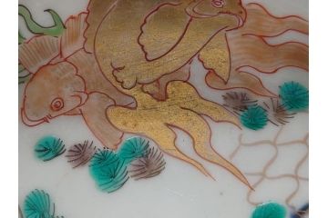 江戸期　伊万里　盃　色絵　杯洗(盃洗)　金彩　優雅に泳ぐ金魚が愛らしい高台皿(和食器、フルーツ皿)(R-061723)