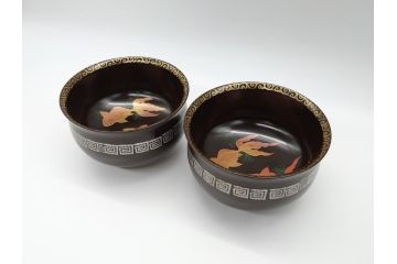 輪島塗　黒塗　蒔絵　金彩　金魚　盃洗　悠々泳ぐ金魚が涼しげな4.8寸深鉢2客セット(杯洗、酒器、漆器、雷紋)(R-061724)