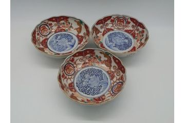 幕末　富長貴春(富貴長春)　伊万里　色絵染付　5寸皿　約15.5cm　色鮮やかで縁起の良い絵柄の小皿3枚セット(五寸、小鉢、牡丹、和食器、和皿)(R-061732)
