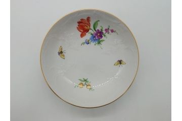ベルリン　KPM(ベルリン王立磁器製陶所)　金彩　花　蝶　繊細な模様がエレガントな雰囲気のカップ&ソーサー(ケーピーエムベルリン、王の笏、ロココ調、C&S)(R-061734)