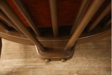 イギリスビンテージ　美品　ERCOL(アーコール)　エバーグリーン　エレガントな雰囲気漂う1人掛けイージーチェア(ラウンジチェア、アームチェア、椅子、ソファ、ヴィンテージ、英国、北欧)(R-061740)