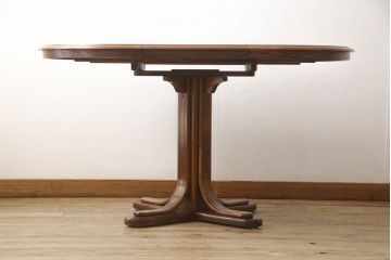 中古 IDC大塚家具取扱品 Shin-Lee(シンリー) 木の温もりが感じられるナチュラルテイストなダイニングテーブル(エクステンションテーブル、4人掛け、4P、2人掛け、2P、丸テーブル・ラウンドテーブル)(R-061744)