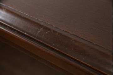 イギリスアンティーク　オーク材　葡萄の彫刻などさりげない演出に品を感じるスライド扉付きブックケース(本箱、戸棚、収納棚、飾り棚、キャビネット)(R-061746)
