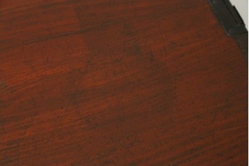 和製アンティーク　昭和初期　前面欅(ケヤキ)材　漆塗り　和モダンな空間づくりに活躍する仙台箪笥　(R-061749)