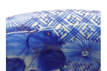 明治期　伊万里焼　ベロ藍　染付　8.7寸皿　約26.5cm　紺青色が目を引く花草文様の深鉢(八寸七分、牡丹、深皿、和食器、和皿)(R-061752)