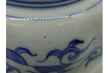 明治期　伊万里焼　ベロ藍　染付　8.7寸皿　約26.5cm　紺青色が目を引く花草文様の深鉢(八寸七分、牡丹、深皿、和食器、和皿)(R-061752)