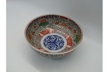 江戸後期　伊万里　二重高台　金彩　色絵　染付　8.3寸皿　約25cm　伝統美が輝く華やかで豪華な深鉢(八寸三分、深皿、丼、唐草文、和食器、和皿)(R-061753)