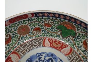 江戸後期　伊万里　二重高台　金彩　色絵　染付　8.3寸皿　約25cm　伝統美が輝く華やかで豪華な深鉢(八寸三分、深皿、丼、唐草文、和食器、和皿)(R-061753)