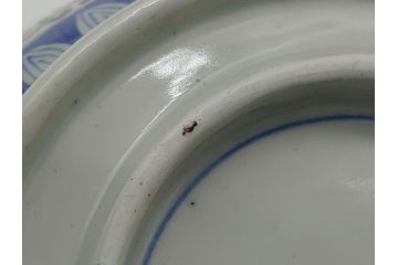 江戸後期　伊万里　二重高台　金彩　色絵　染付　8.3寸皿　約25cm　伝統美が輝く華やかで豪華な深鉢(八寸三分、深皿、丼、唐草文、和食器、和皿)(R-061753)