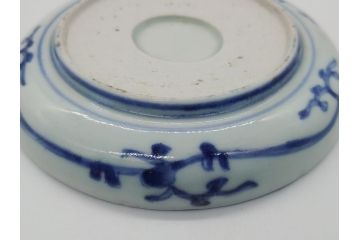 江戸期　古伊万里　染付　蛸唐草　松竹梅　4寸皿　約12.5　伊万里焼の伝統美が詰まった小皿3枚セット(四寸、渦福、和食器、和皿)(R-061756)