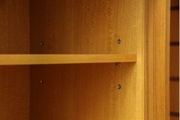 北欧ビンテージ　チーク材　木の温もり溢れるサイドボード(サイドキャビネット、サイドチェスト、リビングボード、収納棚、戸棚、ヴィンテージ)(R-061760)