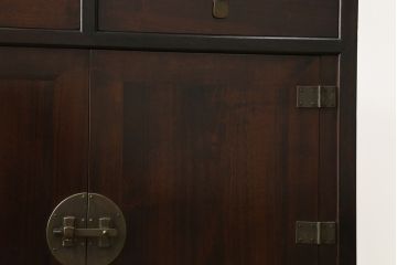 和製ビンテージ　松本民芸家具　#132型　格式高い雰囲気の朝鮮棚(収納棚、飾り棚、陳列棚、戸棚、ディスプレイ棚、収納箪笥、ヴィンテージ)(R-061769)