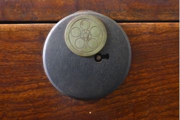 和製アンティーク　最高級杢目!!　前面欅(ケヤキ)材　特注　五丁引き　無垢の玉杢が素晴らしい仙台箪笥(収納箪笥、衣装箪笥、和たんす、和タンス、チェスト、引き出し)(R-061771)