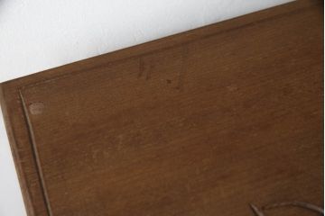 中古　大胆に施された彫刻が目を惹く日光彫りのチェスト(サイドチェスト、小箪笥、和タンス、引き出し、衣装箪笥、収納箪笥)(R-061772)