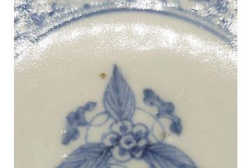 江戸期　古伊万里　染付　二重角福　花唐草　4.5寸皿　約13.5cm　伊万里焼の伝統美が詰まった小皿2枚セット(四寸五分、和皿、渦福、和食器)(R-061775)
