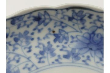 江戸期　古伊万里　染付　二重角福　花唐草　4.5寸皿　約13.5cm　伊万里焼の伝統美が詰まった小皿2枚セット(四寸五分、和皿、渦福、和食器)(R-061775)