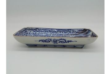 江戸期　富長貴春(富貴長春)　古伊万里　染付　金彩　色絵　蛸唐草　7.3寸皿　約22cm　大胆かつ繊細な絵柄に魅了される長皿2客(七寸三分、和皿、角皿、和食器)(R-061777)