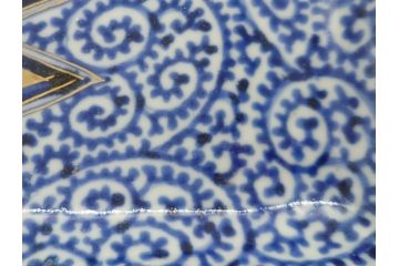 江戸期　富長貴春(富貴長春)　古伊万里　染付　金彩　色絵　蛸唐草　7.3寸皿　約21.5cm　大胆かつ繊細な絵柄に魅了される長皿2客(七寸三分、和皿、角皿、和食器)(R-061778)