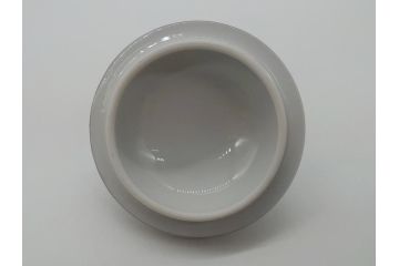 ドイツ　マイセン　Meissen　ベーシックフラワー　三つ花　優雅で華やかなシュガーポット(蓋物、西洋陶磁器)(R-061784)