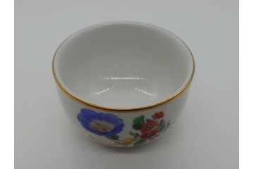 ドイツ　マイセン　Meissen　ベーシックフラワー　三つ花　優雅で華やかなシュガーポット(蓋物、西洋陶磁器)(R-061784)
