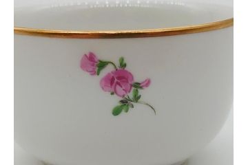 ドイツ　マイセン　Meissen　ベーシックフラワー　三つ花　優雅で華やかなシュガーポット(蓋物、西洋陶磁器)(R-061784)