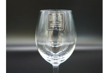 オーストリア　RIEDEL(リーデル)　プラウドフットジャパン記念品(名入れ有)　ワイングラス3客セット(箱付き)(R-061792)