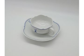 ドイツ　マイセン　Meissen　双剣　シンプルで趣のあるティーカップ&ソーサー(西洋陶磁器、C&S)(R-061796)