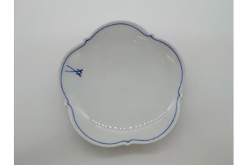 ドイツ　マイセン　Meissen　双剣　シンプルで趣のあるティーカップ&ソーサー(西洋陶磁器、C&S)(R-061796)