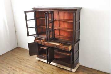 中古　美品　松本民芸家具　シックなデザインが高級感漂う食器棚(カップボード、飾り棚、収納棚、戸棚、サイドボード、サイドキャビネット、上下バラ売り可能)(R-061799)