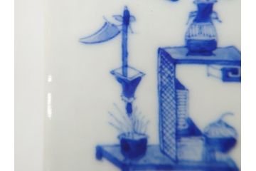 江戸期　古伊万里　染付　四面絵変わり　洗練された佇まいの角形香炉(仏具)(R-061807)
