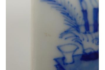 江戸期　古伊万里　染付　四面絵変わり　洗練された佇まいの角形香炉(仏具)(R-061807)