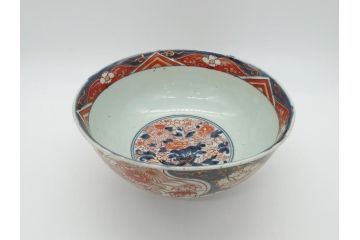 江戸期　古伊万里　色絵　染付　花盆文　朱色の多様な花絵が愛くるしい8寸深鉢(花籠文、和食器)(R-061816)