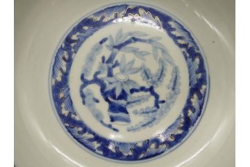 幕末　富長貴春(富貴長春)　金彩　色絵　染付　松竹梅文　華やかな色彩が目を惹く8.3寸深鉢(和食器)(R-061817)