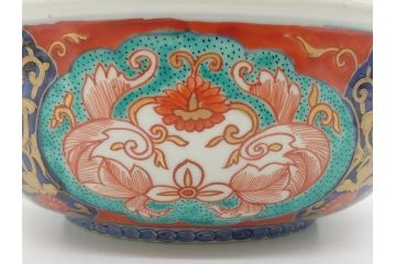 幕末　富長貴春(富貴長春)　金彩　色絵　染付　松竹梅文　華やかな色彩が目を惹く8.3寸深鉢(和食器)(R-061817)