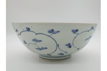 江戸期　古伊万里　大明年製　染付　山水図　9.2寸皿　約28cm　繊細な絵付けが美しい深鉢(九寸二分、和皿、深皿、和食器)(R-061818)