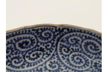 江戸期　古伊万里　宣徳年製　染付　変形　蛸唐草文　5寸皿　約15cm　総蛸唐草の絵付けに魅了される皿2枚セット(五寸、和皿、なます皿、和食器)(R-061821)
