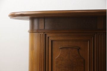 中古　激レア　希少　DREXEL HERITAGE(ドレクセルヘリテイジ)　FRANCESCA(フランチェスカ)シリーズ　滑らかな曲線と美しい杢目に目を奪われるバーカウンターキャビネット(カウンターテーブル、サイドボード、サイドキャビネット、収納棚)(R-061826)