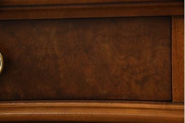 中古　激レア　希少　DREXEL HERITAGE(ドレクセルヘリテイジ)　FRANCESCA(フランチェスカ)シリーズ　滑らかな曲線と美しい杢目に目を奪われるバーカウンターキャビネット(カウンターテーブル、サイドボード、サイドキャビネット、収納棚)(R-061826)