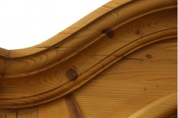 イギリスビンテージ　優しい木の温もりが感じられるパイン材製のワードローブ　(R-061832)