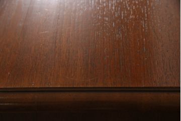 中古　DREXEL HERITAGE(ドレクセルヘリテイジ)　Touraine(ツーレイン)　エレガントな雰囲気が魅力的なチェスト(サイドボード、引き出し)(定価約49万円)(R-061833)