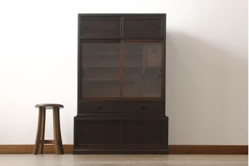 和製アンティーク　三方栗材　和モダンテイストのお部屋づくりに取り入れたい二段重ね茶箪笥(茶棚、収納棚、戸棚、食器棚、キャビネット)(R-061841)