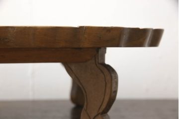 中古　軽井沢彫り　繊細な桜の彫刻が目を惹く花台(飾り台、ローテーブル、ミニテーブル)(R-061848)