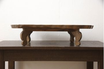 中古　軽井沢彫り　繊細な桜の彫刻が目を惹く花台(飾り台、ローテーブル、ミニテーブル)(R-061848)