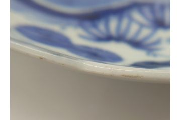 江戸期　大明成化年製　古伊万里　染付　松竹梅文　7寸皿　約21.5cm　おめでたい吉祥文様を敷き詰めた皿2枚セット(七寸、和食器、和皿)(R-061868)